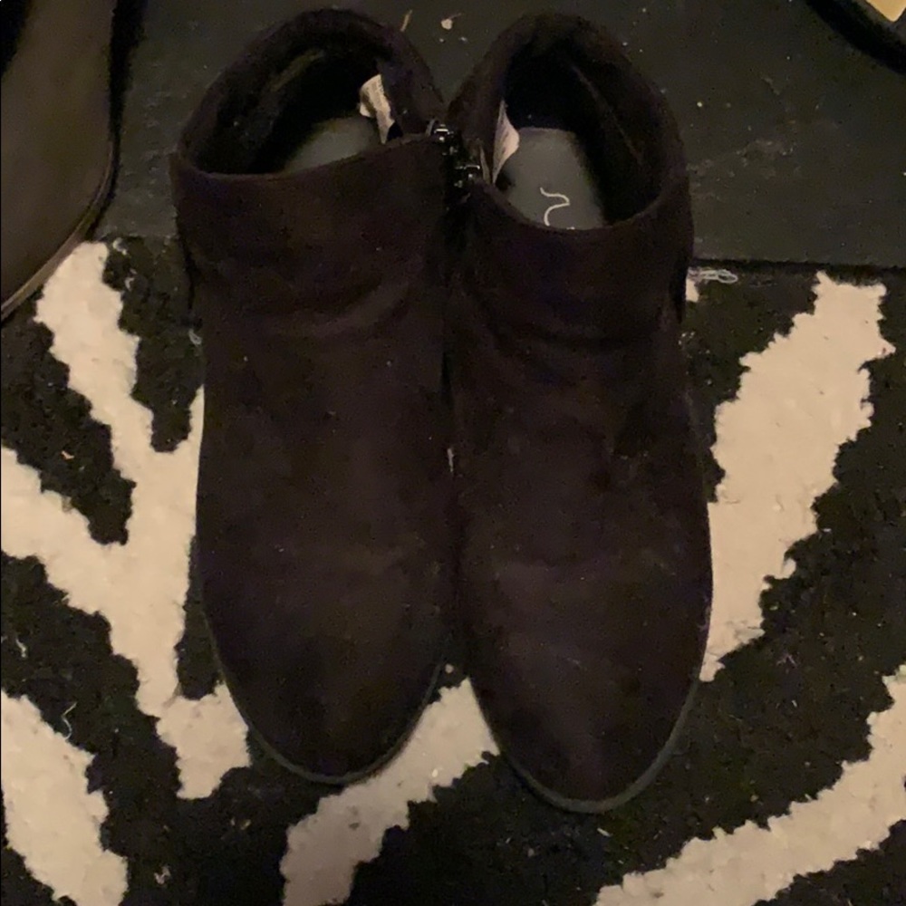 Black suede fringe booties